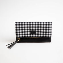 Load image into Gallery viewer, Buffalo Clutch