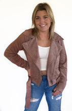 Load image into Gallery viewer, Belted suede pink moto jacket

